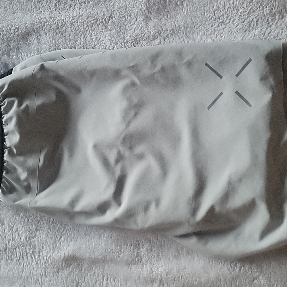 Ten Thousand Interval Shorts 7" Lined - image 2